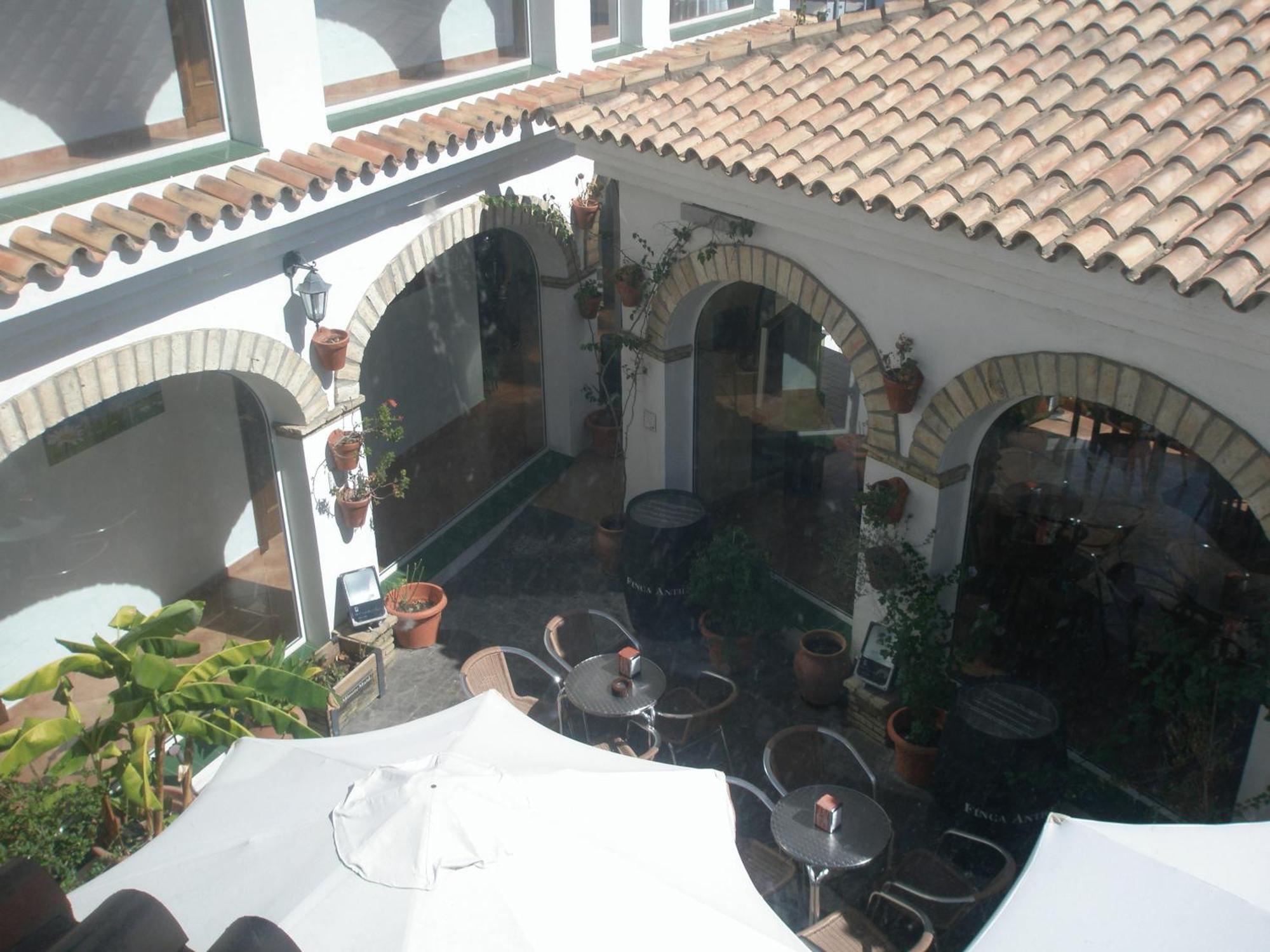 Hotel Cortijo Los Gallos Chiclana de la Frontera Bagian luar foto