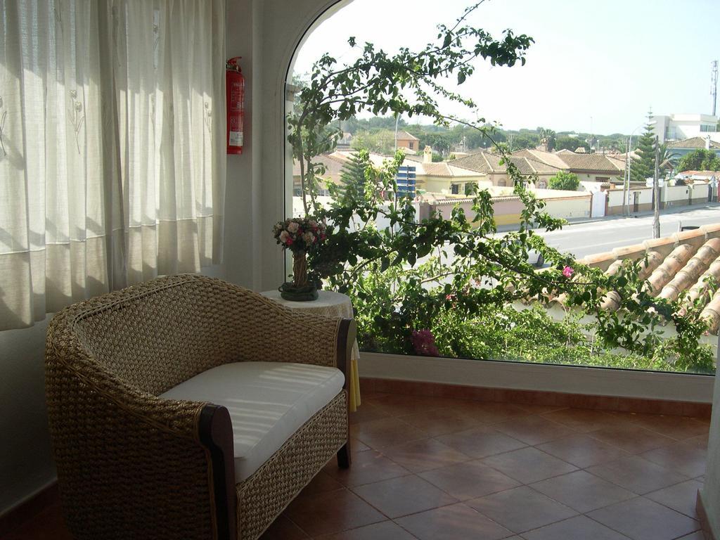 Hotel Cortijo Los Gallos Chiclana de la Frontera Bagian luar foto