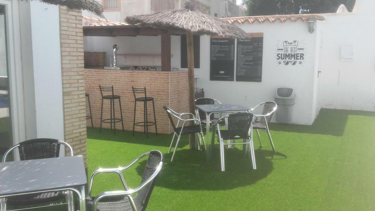 Hotel Cortijo Los Gallos Chiclana de la Frontera Bagian luar foto